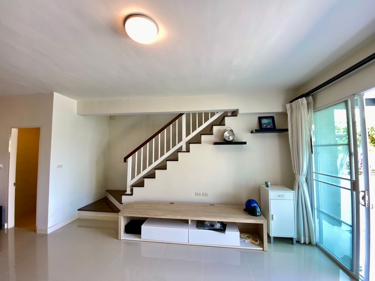 For SaleTownhomePattanakan, Srinakarin : 🌟 Corner Renovated Townhome for Sale – “Town Avenue Rama 9” | Prime Location, Ready to Move In, Ideal for Living or Investment! 🌟