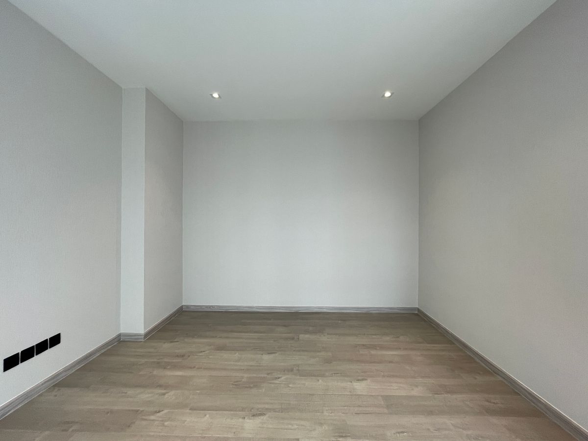 ขายบ้านพระราม 9 เพชรบุรีตัดใหม่ RCA : ขายอาร์เทล อโศก – พระราม 9 แบบบ้าน ARCHE ที่สุดแห่งความหรูหรา บ้านแฝด 3.5 ชั้น พร้อมสระว่ายน้ำส่วนตัวและลิฟต์ส่วนตัว โดดเด่นด้วยดีไซน์หรูหรา ทันสมัย และพื้นที่ใช้สอยที่กว้างขวาง เดินทางสะดวกสบาย ใกล้โรงเรียนนานาชาติและห้างสรรพสินค้า 