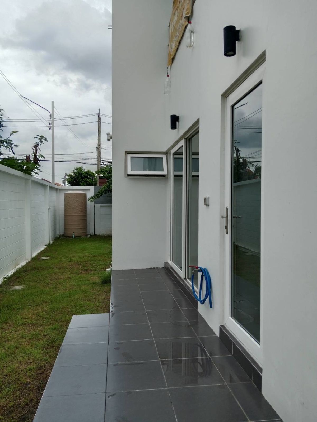 ขายบ้านมีนบุรี-ร่มเกล้า : พาร์คเวย์ ชาเล่ต์ รามคำแหง / 3 ห้องนอน (ขาย), Parkway Chalet Ramkhamhaeng / 3 Bedrooms (FOR SALE) AA375