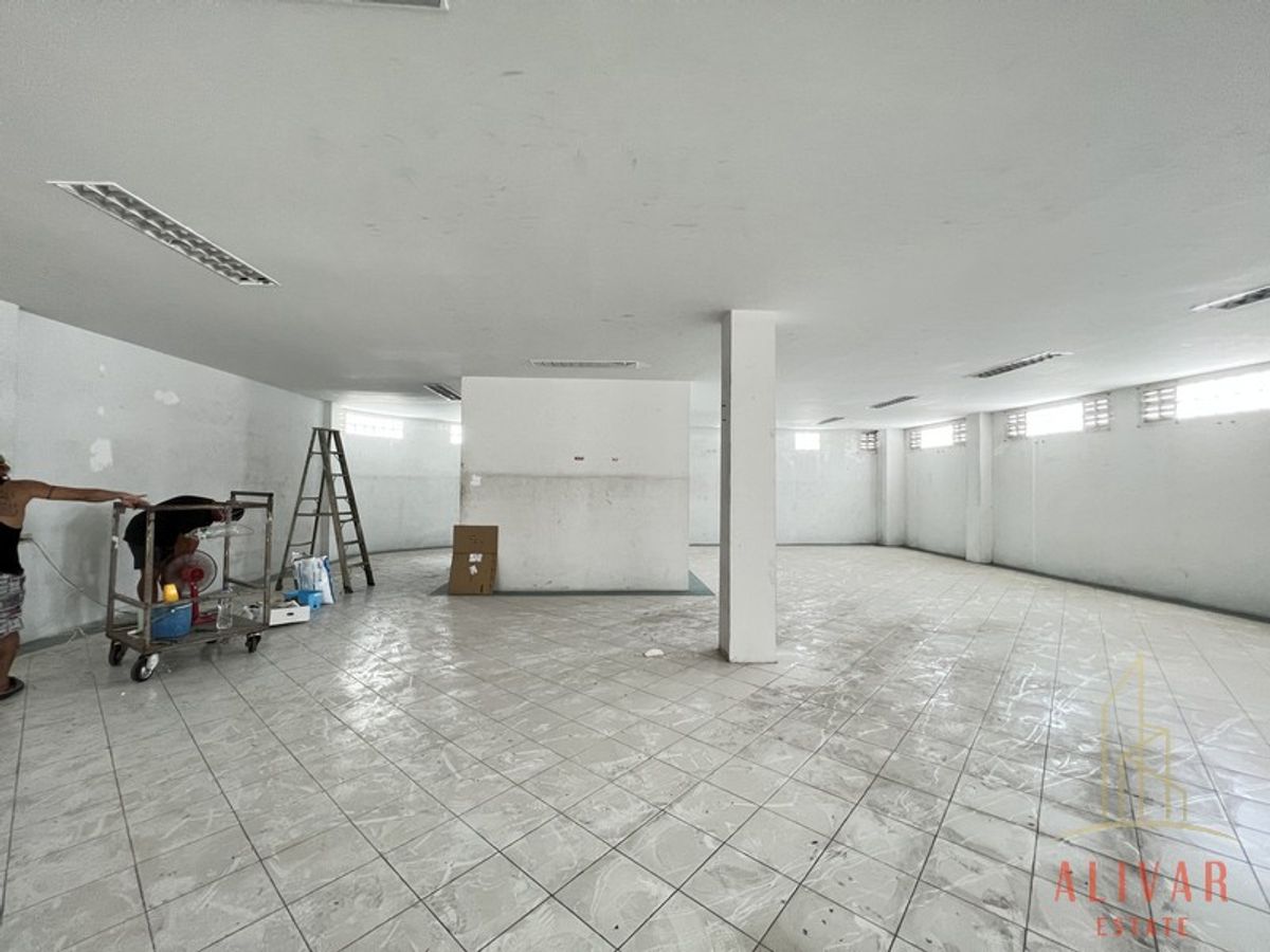 ให้เช่าอาคารพาณิชย์วงเวียนใหญ่ เจริญนคร : RB022623 ให้เช่า อาคารพาณิชย์ 4ชั้น พร้อมโกดัง เจริญนคร 34 (ว่าง เดือนสิงหา 2025)