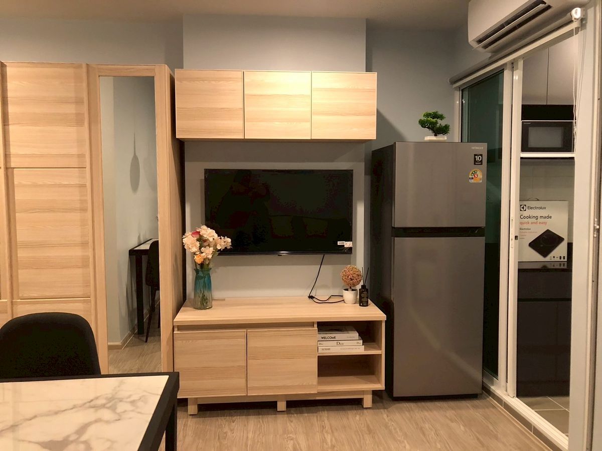 For RentCondoBangna, Bearing, Lasalle : Rental the new condo  Regent, Bangna, high -class view (BTS Bang Na), beautiful room ready