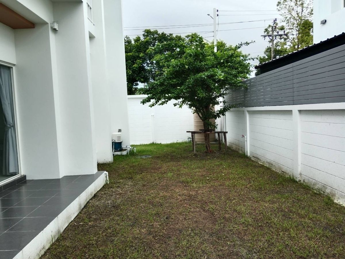 ขายบ้านมีนบุรี-ร่มเกล้า : พาร์คเวย์ ชาเล่ต์ รามคำแหง / 3 ห้องนอน (ขาย), Parkway Chalet Ramkhamhaeng / 3 Bedrooms (FOR SALE) AA375