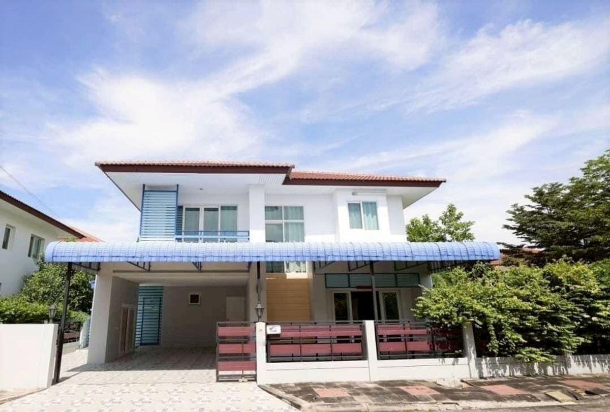 For RentHouseChiang Mai : House in the project for rent 25,000 baht per month, near Central Festival, only 10 minutes. No.15H028