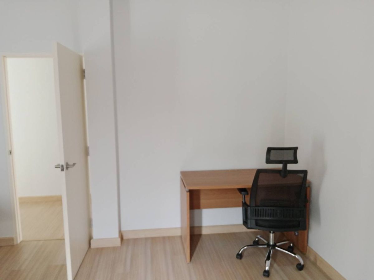 ขายบ้านมีนบุรี-ร่มเกล้า : พาร์คเวย์ ชาเล่ต์ รามคำแหง / 3 ห้องนอน (ขาย), Parkway Chalet Ramkhamhaeng / 3 Bedrooms (FOR SALE) AA375