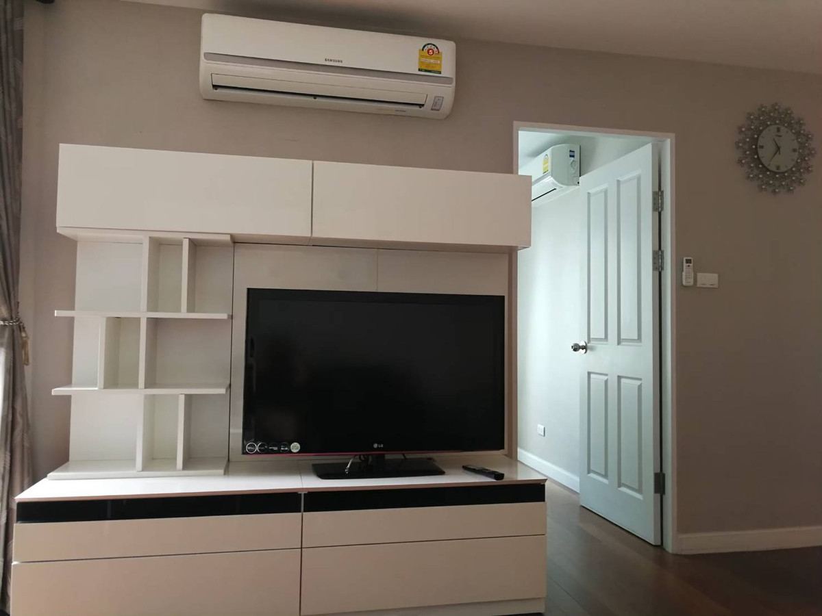 ให้เช่าคอนโดพระราม 9 เพชรบุรีตัดใหม่ RCA :   FOR RENT -- 2 BEDROOM 1 BATHROOM 59 SQ.M   -- READY TO MOVE IN -- CALL NOW 094-641-5974