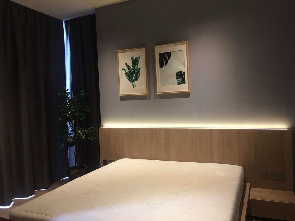 For RentCondoSilom, Saladaeng, Bangrak : Rent Ashton Silom 1 Bedroom BTS Chong Nonsi, Silom Pullman, Rama 4, Sala Daeng, can see the real room every day. Call now: 086-888-9328