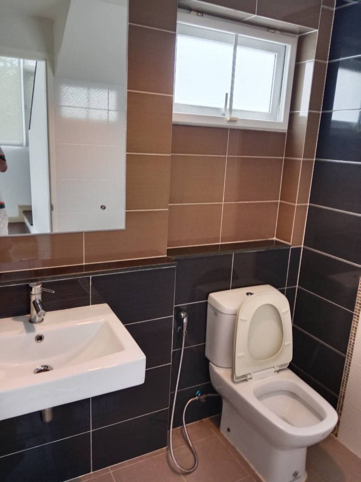 ขายบ้านมีนบุรี-ร่มเกล้า : พาร์คเวย์ ชาเล่ต์ รามคำแหง / 3 ห้องนอน (ขาย), Parkway Chalet Ramkhamhaeng / 3 Bedrooms (FOR SALE) AA375