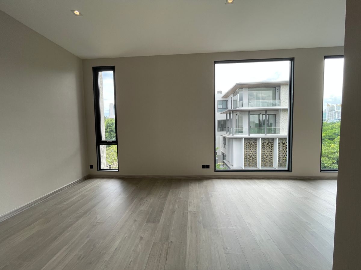 ขายบ้านพระราม 9 เพชรบุรีตัดใหม่ RCA : ขายอาร์เทล อโศก – พระราม 9 แบบบ้าน ARCHE ที่สุดแห่งความหรูหรา บ้านแฝด 3.5 ชั้น พร้อมสระว่ายน้ำส่วนตัวและลิฟต์ส่วนตัว โดดเด่นด้วยดีไซน์หรูหรา ทันสมัย และพื้นที่ใช้สอยที่กว้างขวาง เดินทางสะดวกสบาย ใกล้โรงเรียนนานาชาติและห้างสรรพสินค้า 