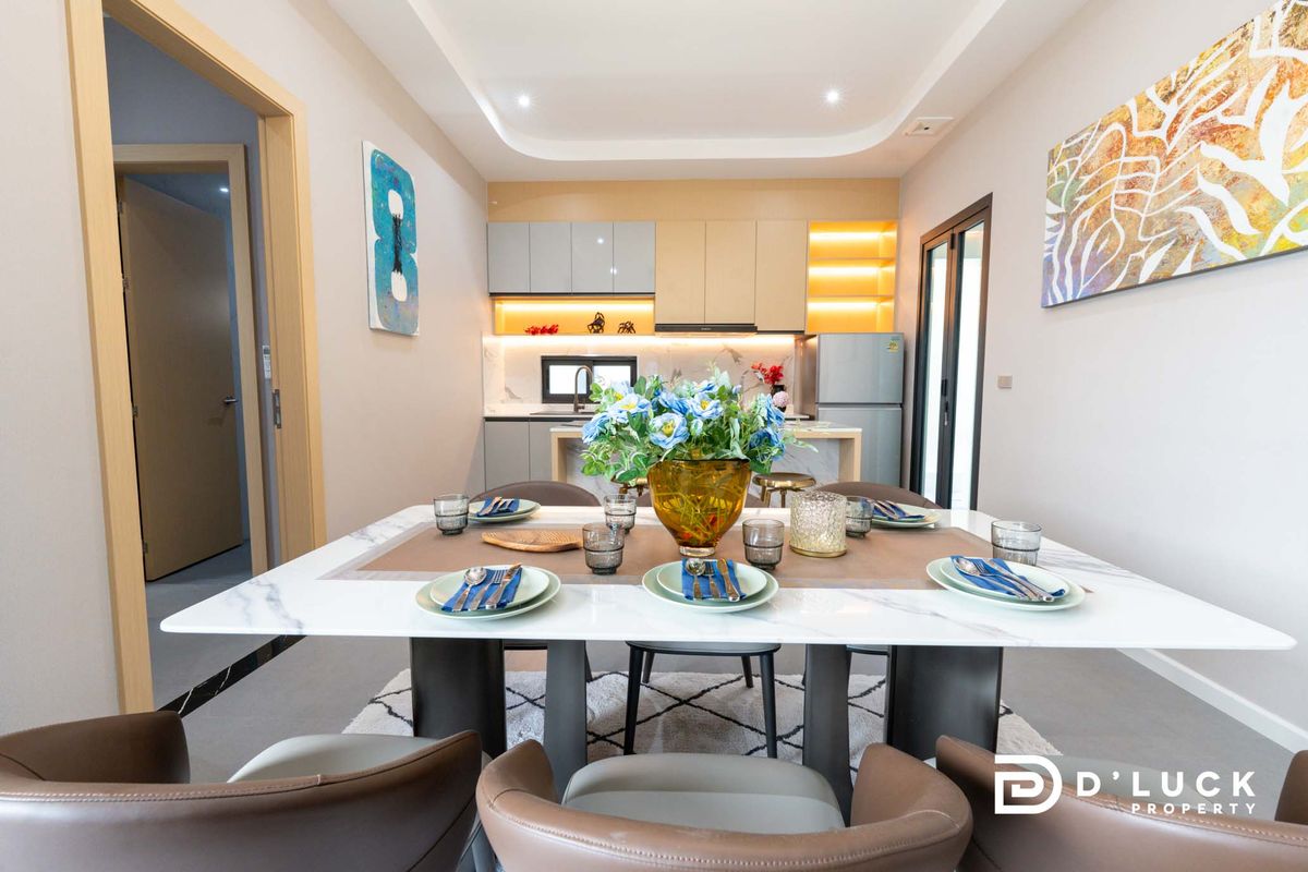 ขายพัทยา บางแสน ชลบุรี สัตหีบ : พูลวิลล่าหรูสไตล์โมเดิร์น ใจกลางพัทยา พร้อมลงทุนปล่อยเช่า 4 ห้องนอน