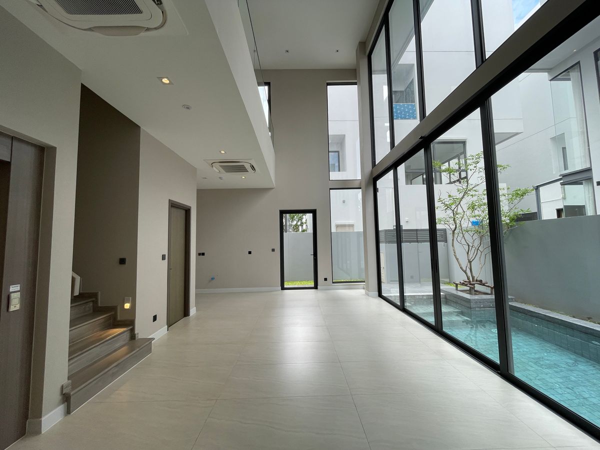 ขายบ้านพระราม 9 เพชรบุรีตัดใหม่ RCA : ขายอาร์เทล อโศก – พระราม 9 แบบบ้าน ARCHE ที่สุดแห่งความหรูหรา บ้านแฝด 3.5 ชั้น พร้อมสระว่ายน้ำส่วนตัวและลิฟต์ส่วนตัว โดดเด่นด้วยดีไซน์หรูหรา ทันสมัย และพื้นที่ใช้สอยที่กว้างขวาง เดินทางสะดวกสบาย ใกล้โรงเรียนนานาชาติและห้างสรรพสินค้า 