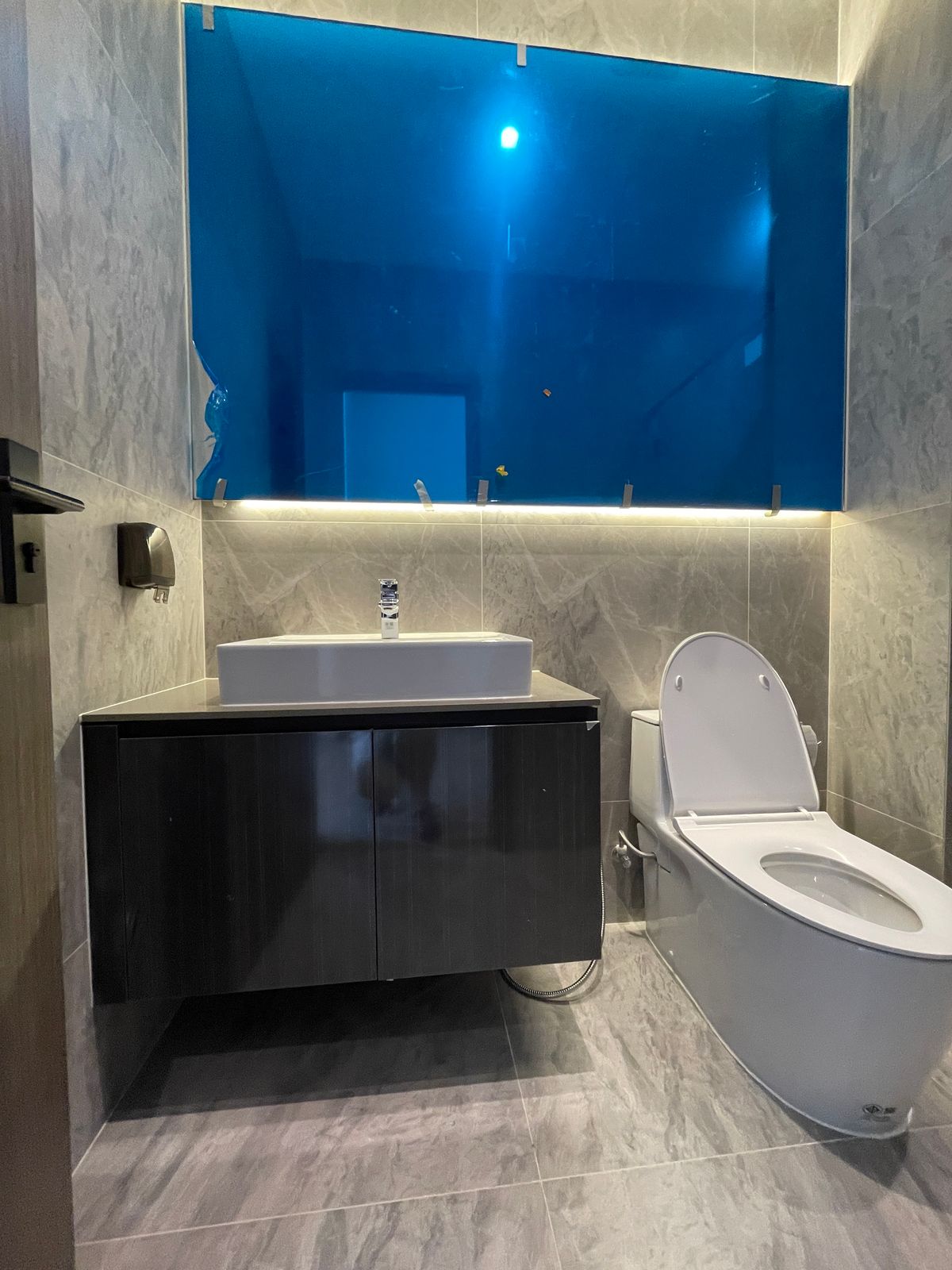 ขายบ้านพระราม 9 เพชรบุรีตัดใหม่ RCA : ขายอาร์เทล อโศก – พระราม 9 แบบบ้าน ARCHE ที่สุดแห่งความหรูหรา บ้านแฝด 3.5 ชั้น พร้อมสระว่ายน้ำส่วนตัวและลิฟต์ส่วนตัว โดดเด่นด้วยดีไซน์หรูหรา ทันสมัย และพื้นที่ใช้สอยที่กว้างขวาง เดินทางสะดวกสบาย ใกล้โรงเรียนนานาชาติและห้างสรรพสินค้า 