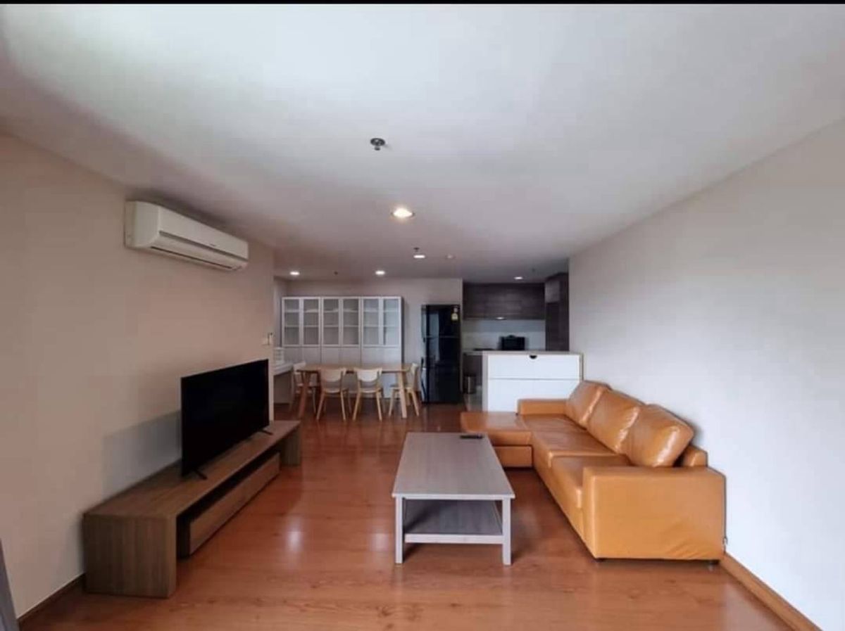 ให้เช่าคอนโดพระราม 9 เพชรบุรีตัดใหม่ RCA : ให้เช่าคอนโดหรู Belle Grand Rama9 อาคาร D1 ชั้น 22 วิวเมือง 2ห้องนอน 1ห้องน้ำ ขนาด 68.00 ตร.ม. ราคา 35,000 บาท