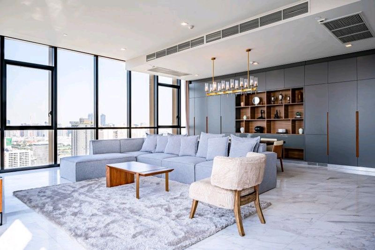 ให้เช่าคอนโดสุขุมวิท อโศก ทองหล่อ : ให้เช่า Penthouse 3 ห้องนอน ใจกลางทองหล่อ เดอะ โมนูเมนต์ ทองหล่อ 