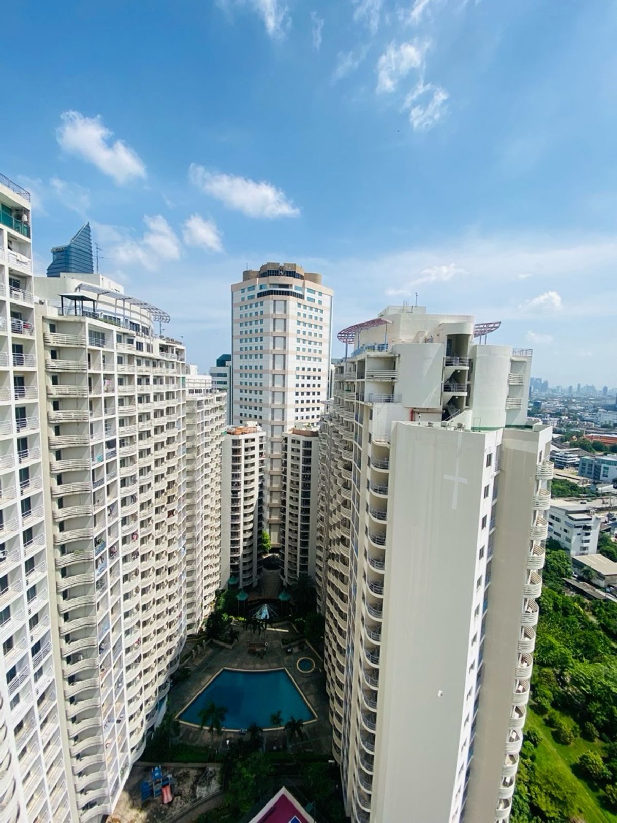 For SaleCondoRama3 (Riverside),Satupadit : Condo for sale, SV City River, Rama 3, Size 3 Bedrooms, Floor 24 Tower4
