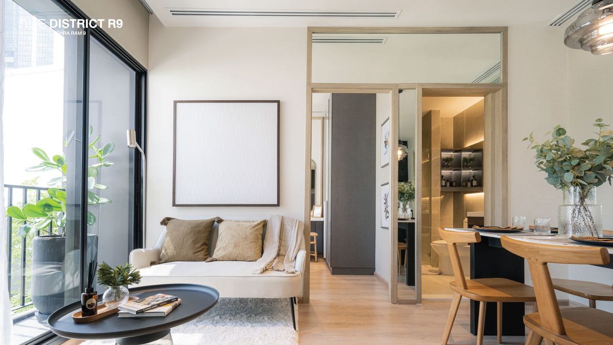 For RentCondoRama9, Petchburi, RCA : 2 Beds 1 Bath Nice Room New Condo Good Location MRT Phra Ram 9  220 m  @ NUE District R9