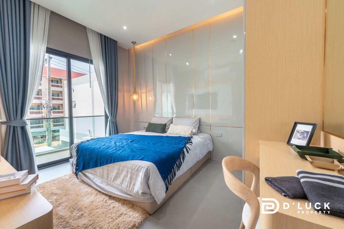 ขายพัทยา บางแสน ชลบุรี สัตหีบ : พูลวิลล่าหรูสไตล์โมเดิร์น ใจกลางพัทยา พร้อมลงทุนปล่อยเช่า 4 ห้องนอน