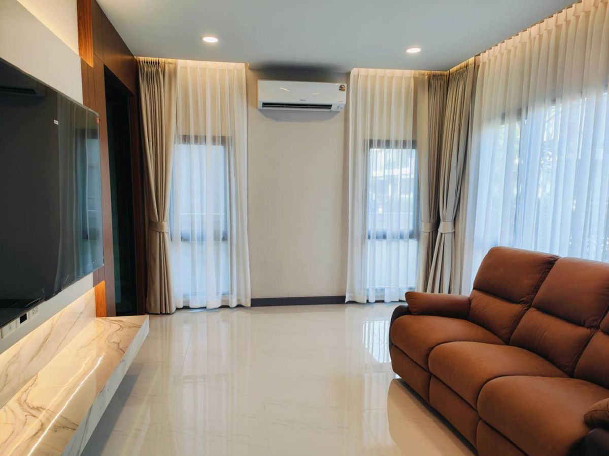 ให้เช่าบ้านบางนา แบริ่ง ลาซาล : 💎 บ้านเดี่ยวหรูมุมสวย The City Bangna 5 ห้องนอน พร้อมเฟอร์ครบทุกชิ้น หลังมุม เงียบสงบ เป็นส่วนตัว เดินทางสะดวก ใกล้เมกะบางนา