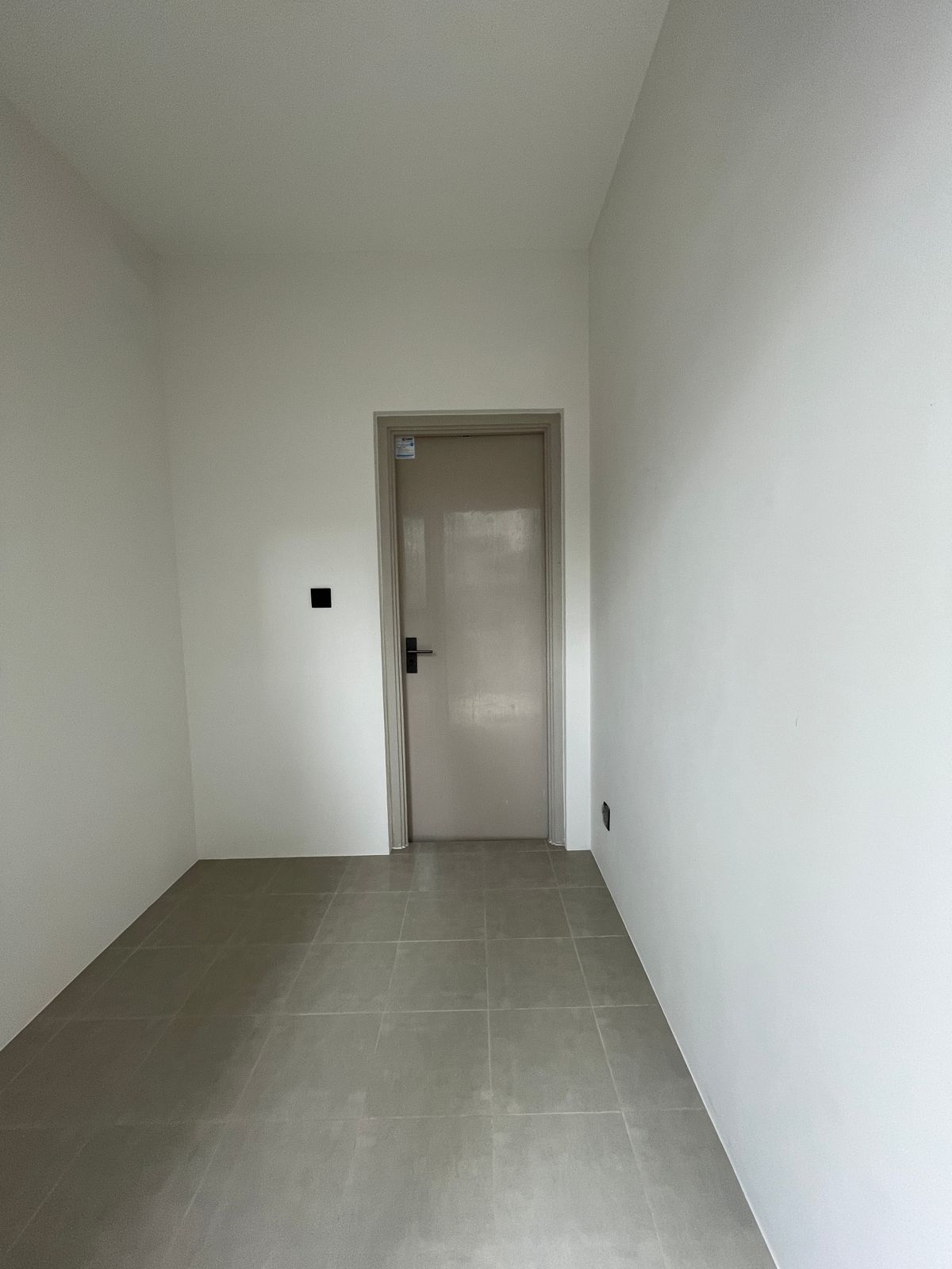 ขายบ้านพระราม 9 เพชรบุรีตัดใหม่ RCA : ขายอาร์เทล อโศก – พระราม 9 แบบบ้าน ARCHE ที่สุดแห่งความหรูหรา บ้านแฝด 3.5 ชั้น พร้อมสระว่ายน้ำส่วนตัวและลิฟต์ส่วนตัว โดดเด่นด้วยดีไซน์หรูหรา ทันสมัย และพื้นที่ใช้สอยที่กว้างขวาง เดินทางสะดวกสบาย ใกล้โรงเรียนนานาชาติและห้างสรรพสินค้า 