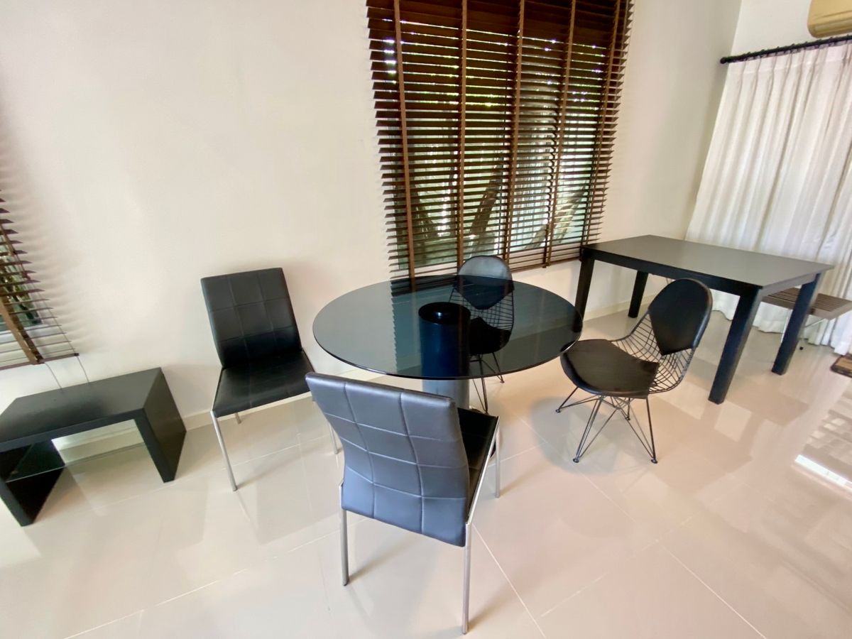 For SaleTownhomePattanakan, Srinakarin : 🌟 Corner Renovated Townhome for Sale – “Town Avenue Rama 9” | Prime Location, Ready to Move In, Ideal for Living or Investment! 🌟