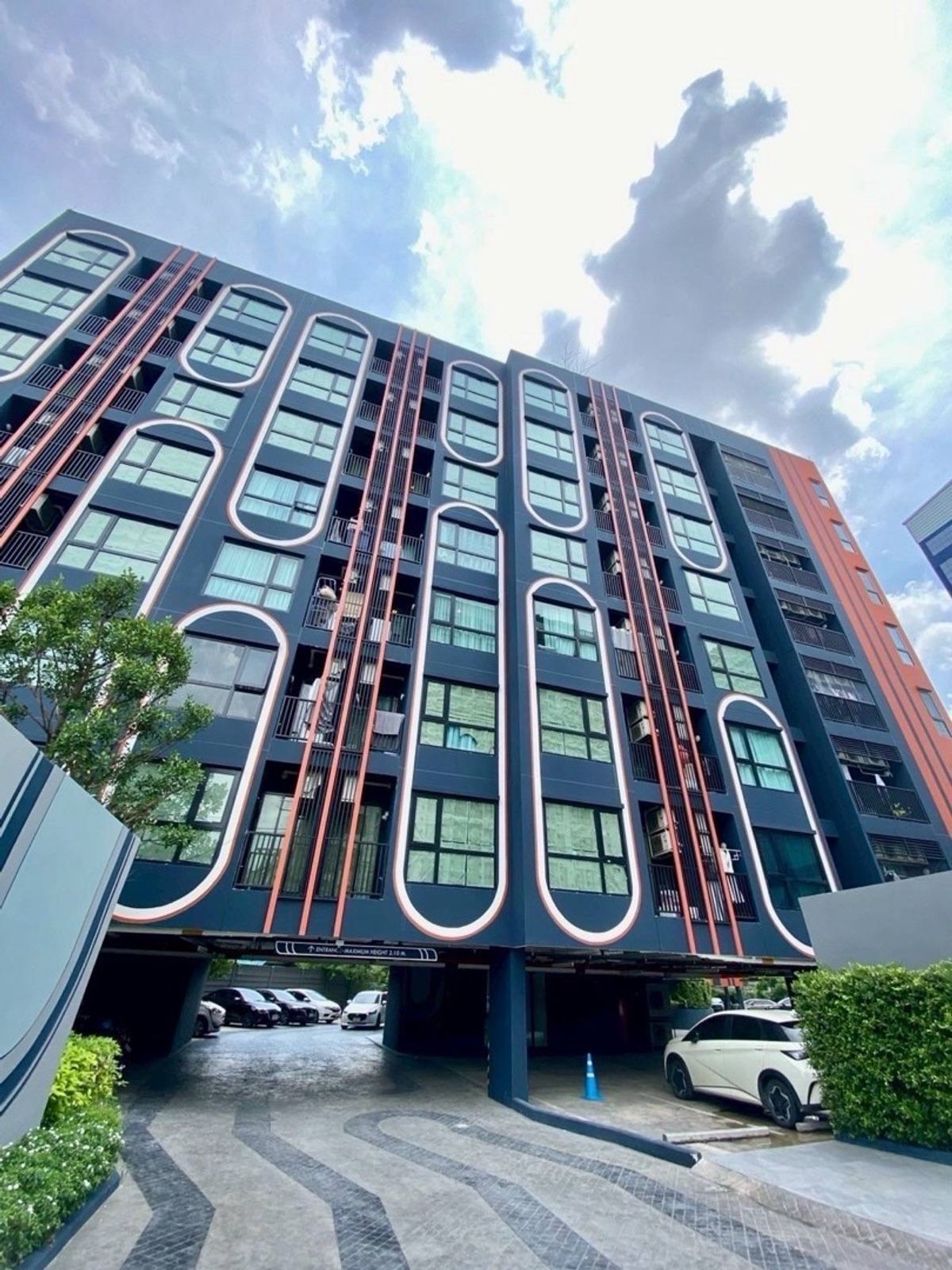 ขายคอนโดวิภาวดี ดอนเมือง หลักสี่ : condo ติด wow
