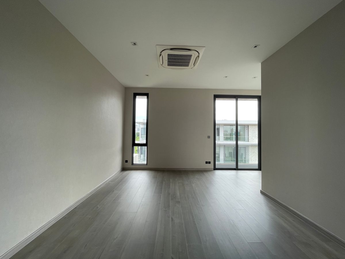 ขายบ้านพระราม 9 เพชรบุรีตัดใหม่ RCA : ขายอาร์เทล อโศก – พระราม 9 แบบบ้าน ARCHE ที่สุดแห่งความหรูหรา บ้านแฝด 3.5 ชั้น พร้อมสระว่ายน้ำส่วนตัวและลิฟต์ส่วนตัว โดดเด่นด้วยดีไซน์หรูหรา ทันสมัย และพื้นที่ใช้สอยที่กว้างขวาง เดินทางสะดวกสบาย ใกล้โรงเรียนนานาชาติและห้างสรรพสินค้า 