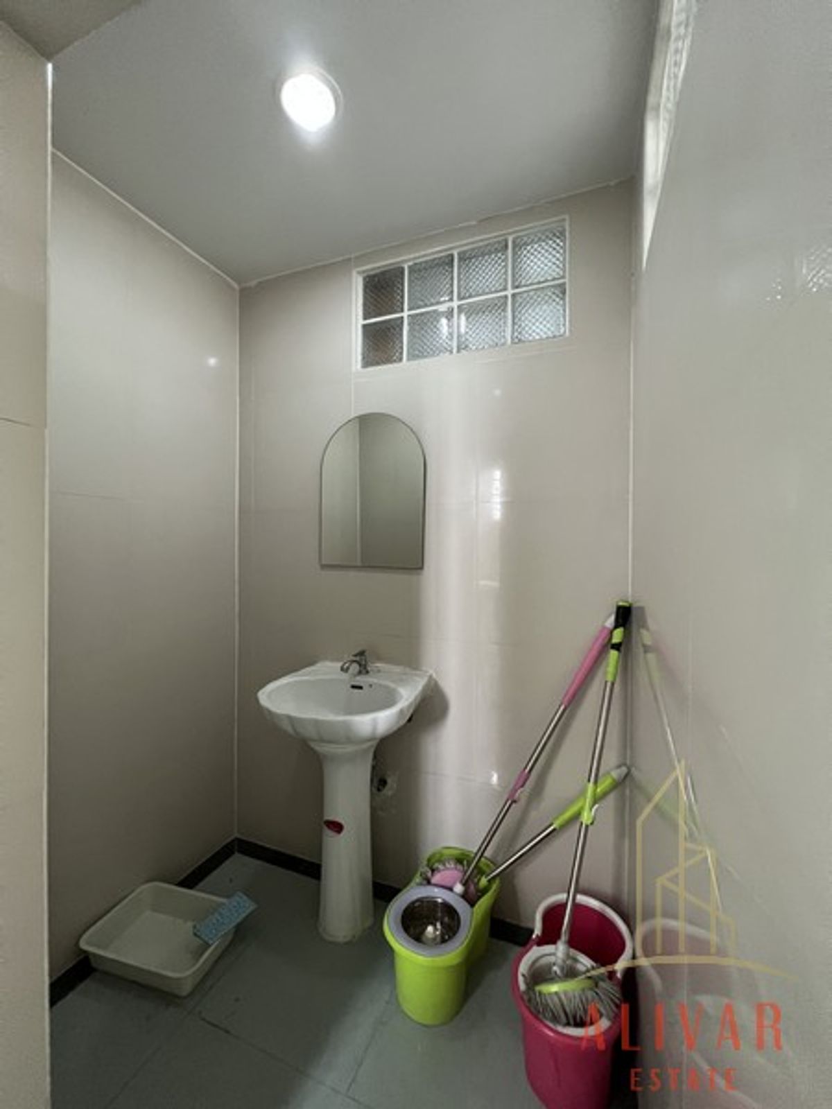 ให้เช่าอาคารพาณิชย์วงเวียนใหญ่ เจริญนคร : RB022623 ให้เช่า อาคารพาณิชย์ 4ชั้น พร้อมโกดัง เจริญนคร 34 (ว่าง เดือนสิงหา 2025)