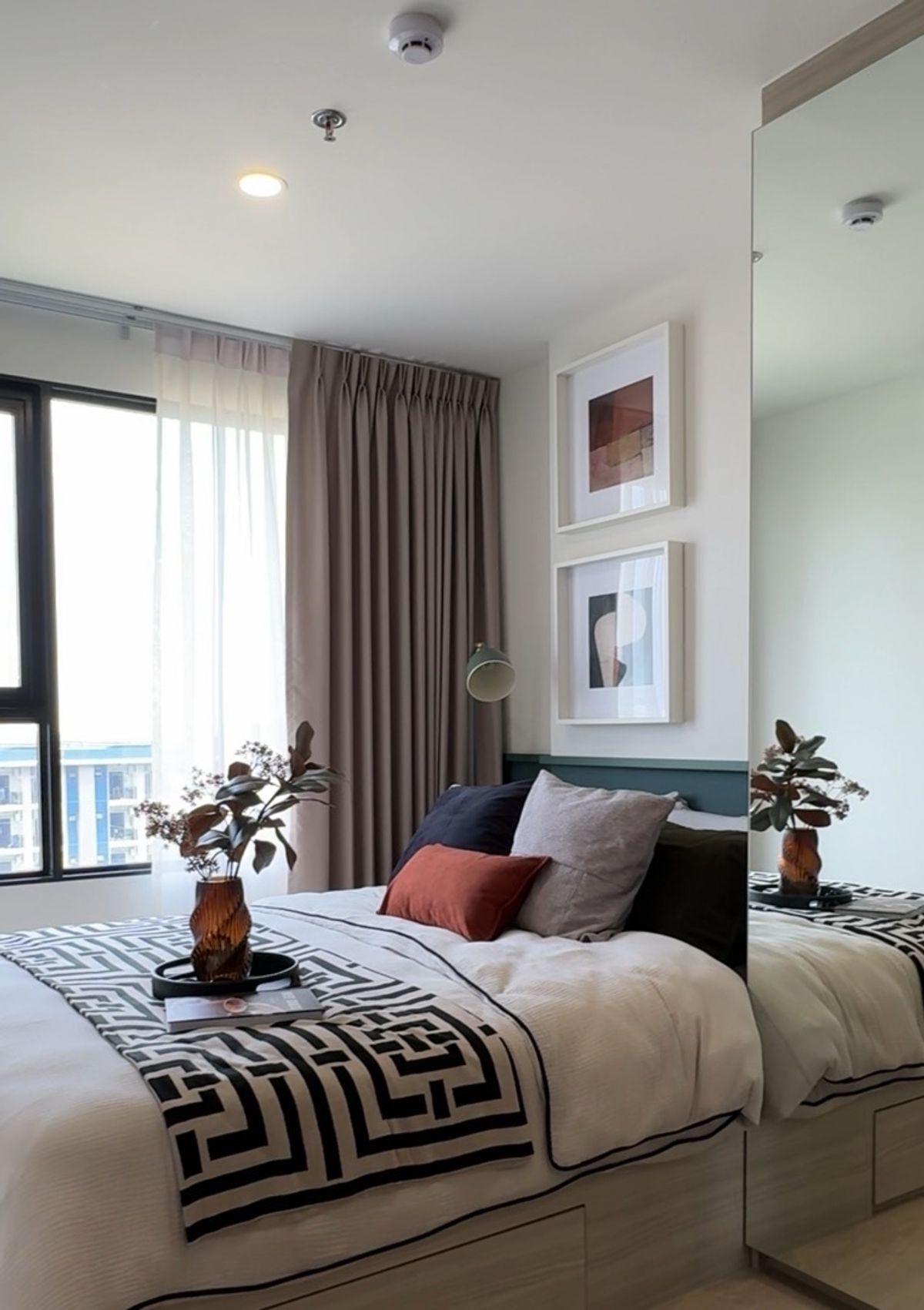 ขายคอนโดสมุทรปราการ สำโรง : 🏢ขายคอนโด Origin Plug&Play Srinakarin
📌คอนโด Duo Space ฝ้าสูงโล่งโปร่งสบาย