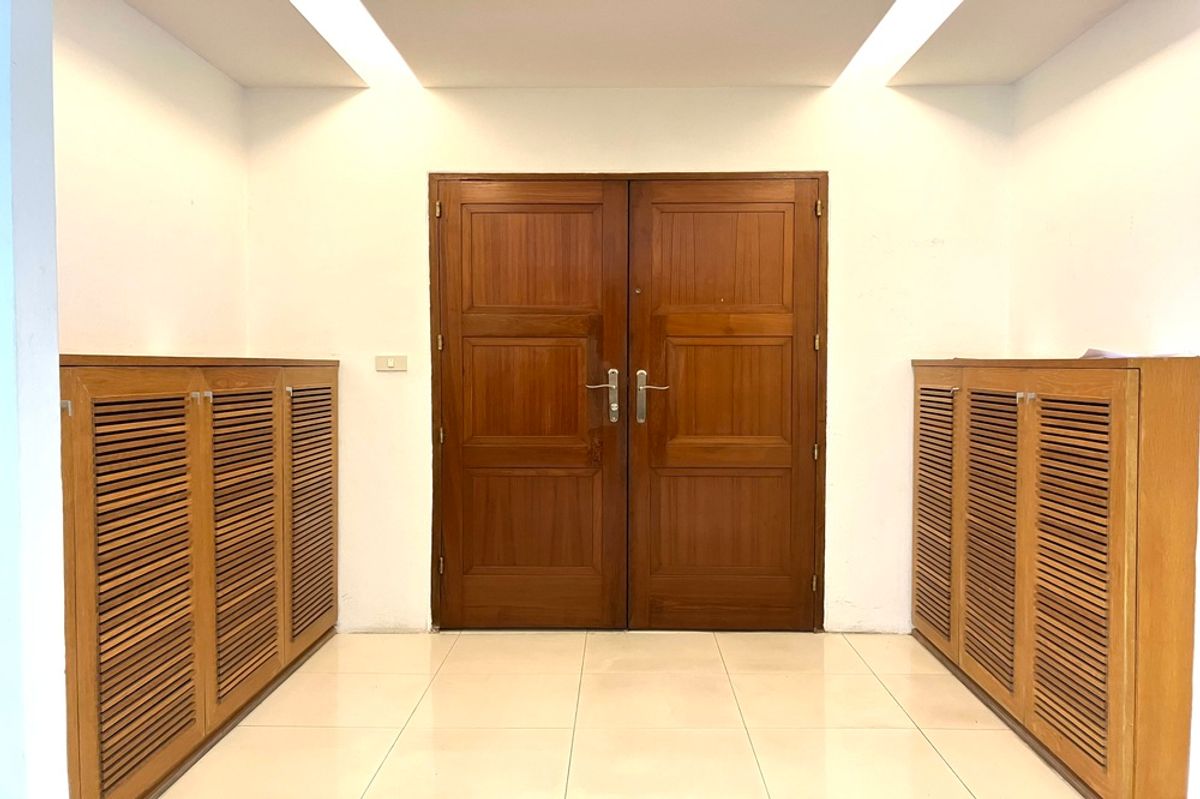 For SaleCondoSukhumvit, Asoke, Thonglor : 🔥 For Sale !!🔥 Code C20230202264..........The President Park Park View Towers, 3 bedroom, 3 bathroom, high floor 22++, Partly Furnished, Special Deal!!📣📣