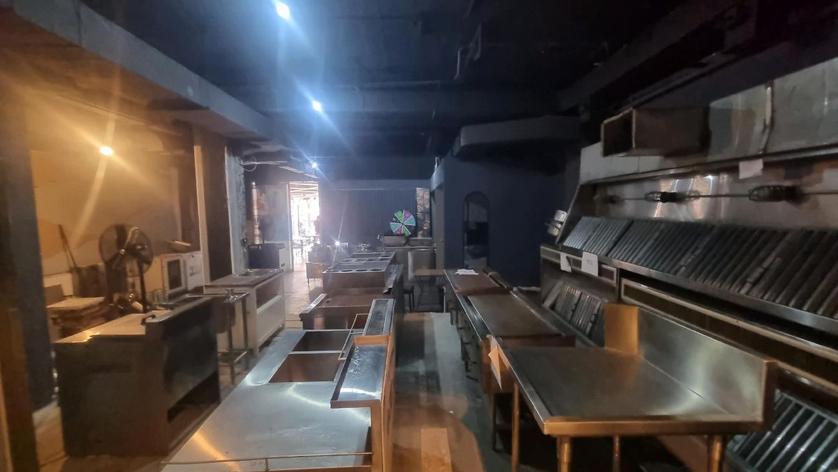 For RentRetail SpaceSukhumvit, Asoke, Thonglor : Retail Space for Rent – ThonglorLocated in a prime Thonglor area.Ideal for bar & restaurant, café, showroom, or any legal business