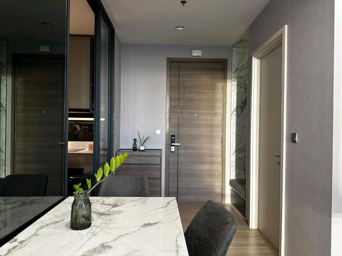 ให้เช่าคอนโดสะพานควาย จตุจักร : The Line Phahonyothin Pradipat 1 Bedroom 40 sqm. High floor For Rent 