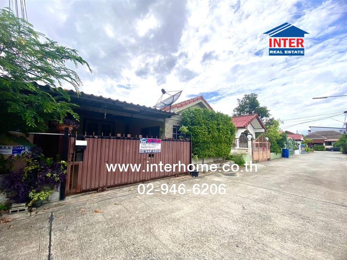 For SaleHousePathum Thani,Rangsit, Thammasat : 1 storey detached house, 40 sq.w., Sema Fah Khram Village, Soi Fah Khram 15, Lam Luk Ka Road 11, Sema Fah Khram Community Road, Lam Luk Ka Pathum Thani