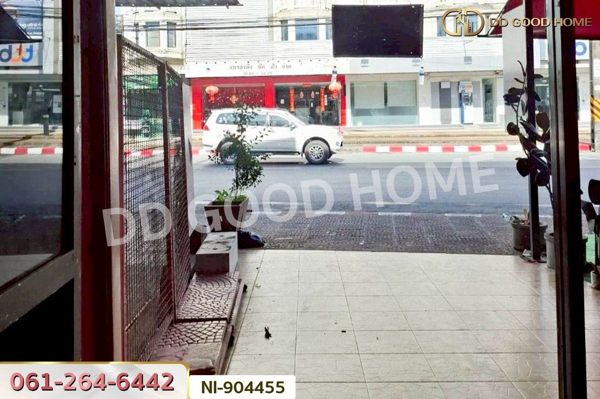For SaleShop HouseNakhon Si Thammarat : NI-904455 Commercial building, Phatthanakan Khu Kwang Road, Nakhon Si Thammarat, near Robinson Ocean