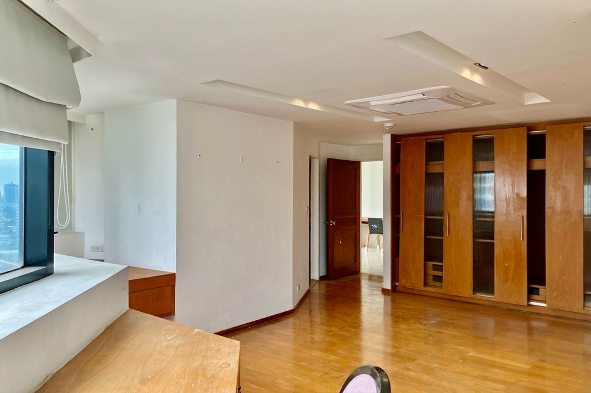 For SaleCondoSukhumvit, Asoke, Thonglor : 🔥 For Sale !!🔥 Code C20230202264..........The President Park Park View Towers, 3 bedroom, 3 bathroom, high floor 22++, Partly Furnished, Special Deal!!📣📣