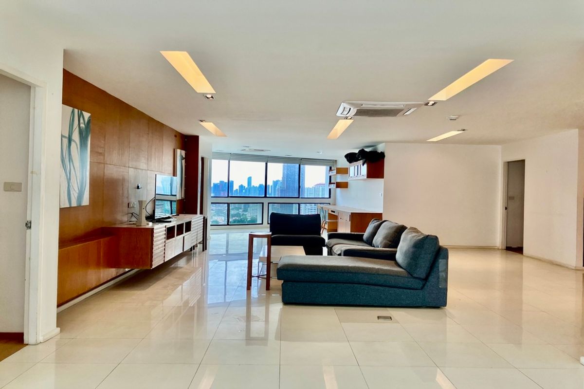 For SaleCondoSukhumvit, Asoke, Thonglor : 🔥 For Sale !!🔥 Code C20230202264..........The President Park Park View Towers, 3 bedroom, 3 bathroom, high floor 22++, Partly Furnished, Special Deal!!📣📣