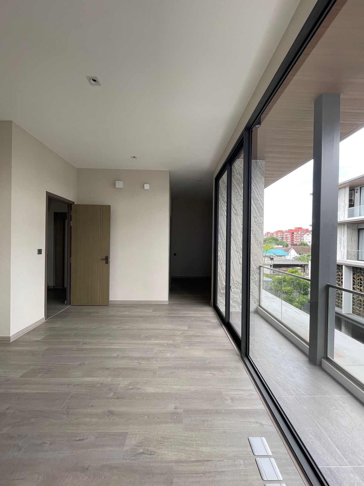 ขายบ้านพระราม 9 เพชรบุรีตัดใหม่ RCA : ขายบ้านAPEX (เอ-เพ็กซ์) อาร์เทล อโศก – พระราม 9 บ้านเดี่ยว 3.5 ชั้น พร้อมสระว่ายน้ำส่วนตัวและลิฟต์ ทำเลทองพระราม 9 ตอบโจทย์ทุกไลฟ์สไตล์ครอบครัวใหญ่ รายล้อมด้วยสิ่งอำนวยความสะดวกครบครัน