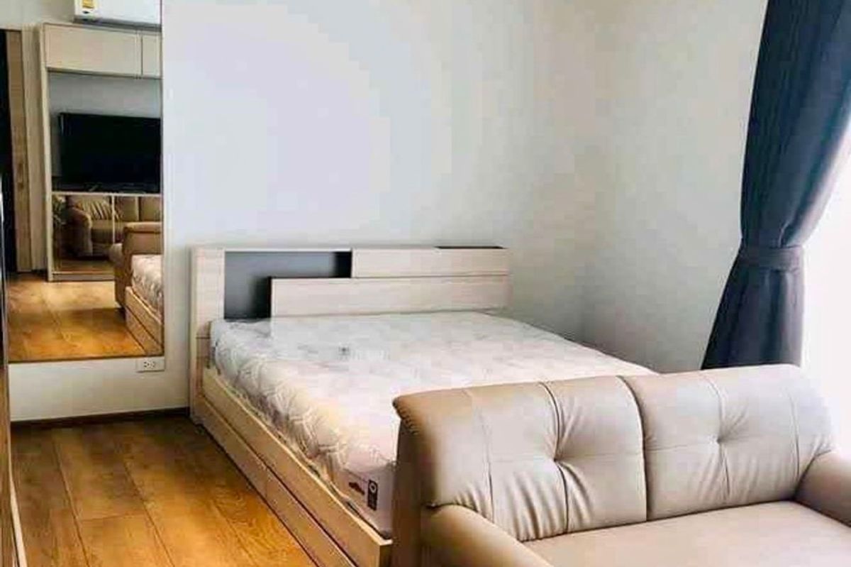 For SaleCondoSukhumvit, Asoke, Thonglor : 🔥 Sale with tenant !!🔥 Code C20230400026..........Park Origin Phrom Phong, 1 bedroom, 1 bathroom, furnished, lower than market price 40%📣📣