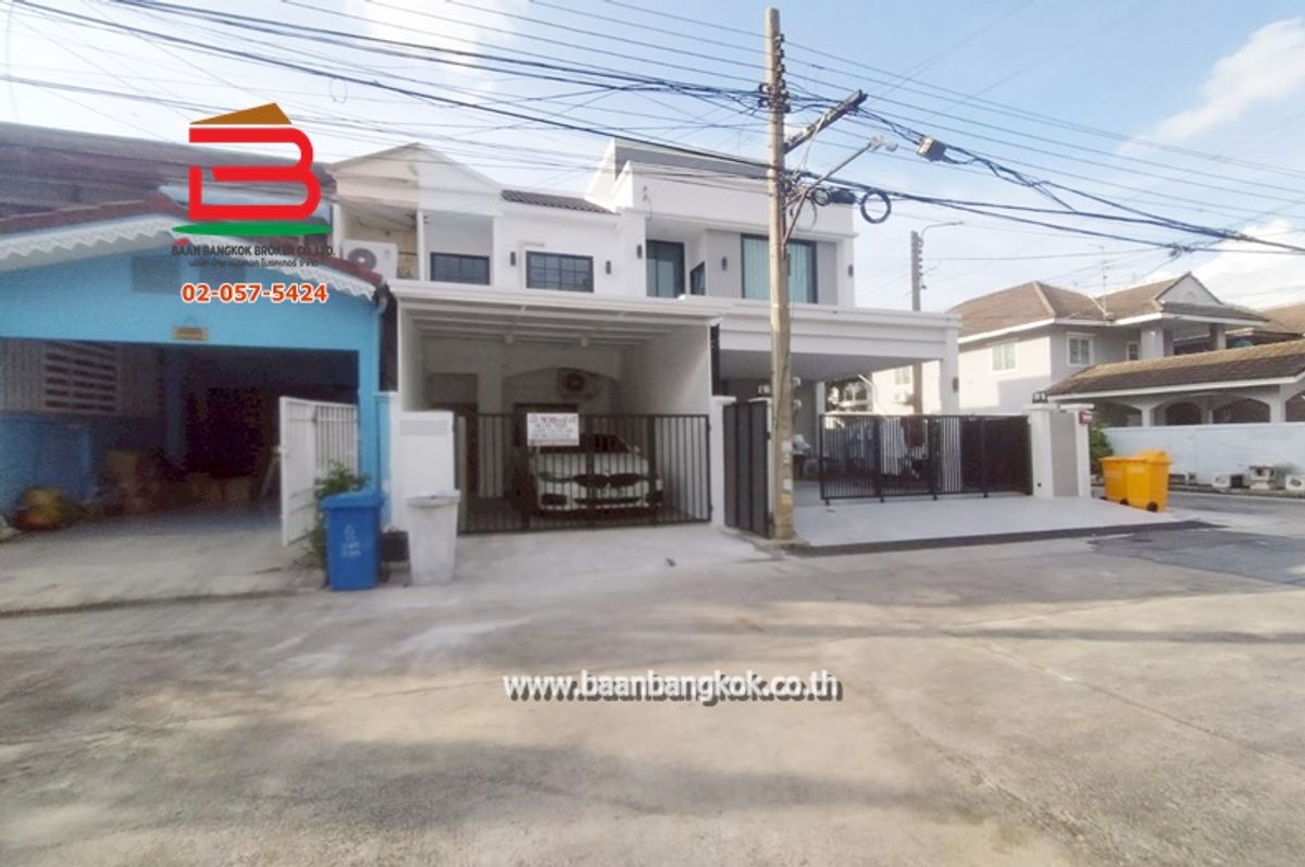 ให้เช่าทาวน์โฮมนวมินทร์ รามอินทรา : ให้เช่า ทาวน์เฮาส์ หมู่บ้าน สุขสมบูรณ์ พหลโยธิน 50 แยก 11-5 เนื้อที่ 18.8 ตรว. ใกล้ตลาดยิ่งเจริญ, BTS สะพานใหม่ แขวงคลองถนน เขตสายไหม กรุงเทพฯ