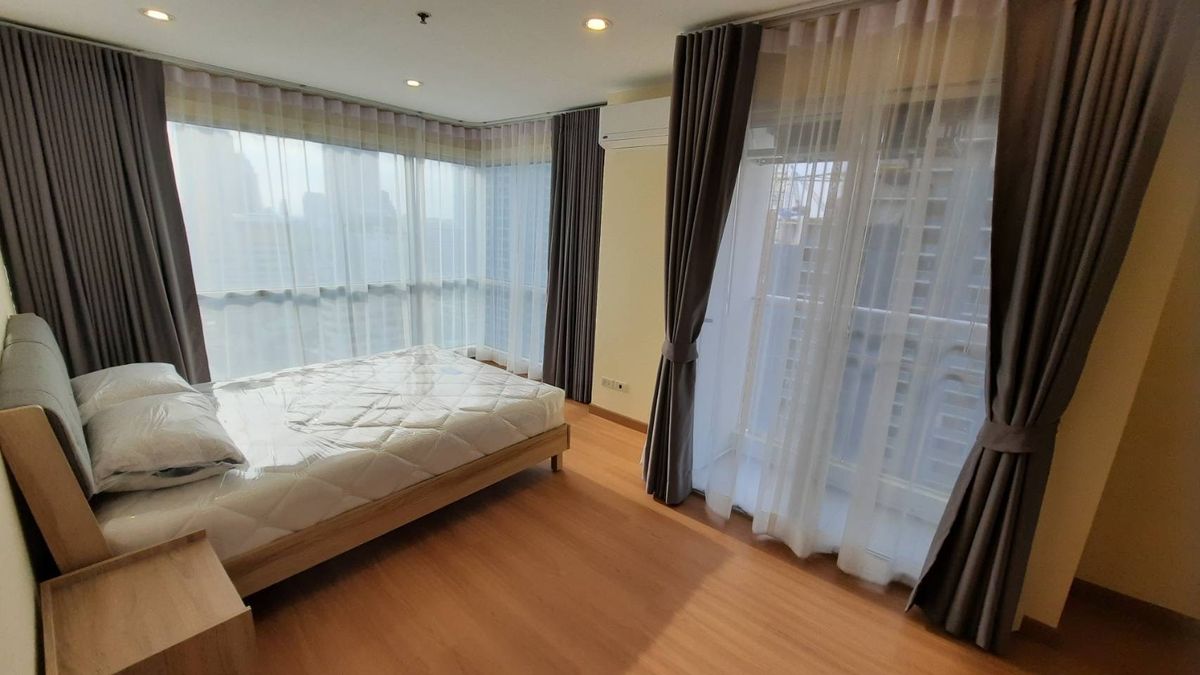 ให้เช่าคอนโดสีลม ศาลาแดง บางรัก : Silom Suite (สีลม สวีท) for Rent (2bed2bath 70sqm)