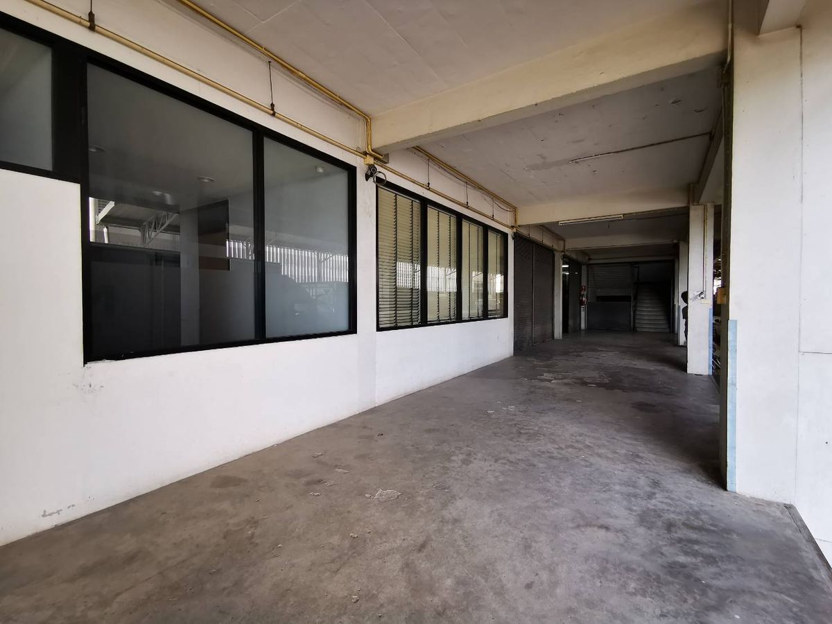 ขายโรงงานอ่อนนุช อุดมสุข : ขายโกดังพร้อมอาคารสำนักงาน ติดถนนอ่อนนุช 49 โอกาสดีสำหรับนักลงทุน!