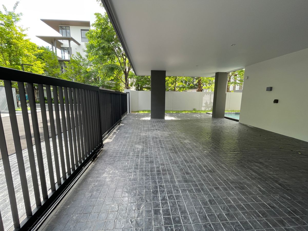 ขายบ้านพระราม 9 เพชรบุรีตัดใหม่ RCA : ขายบ้านอาร์เทล อโศก – พระราม 9 “AMPLE ที่สุดของบ้าน Pool Villa ส่วนตัวใจกลางพระราม 9 ตอบโจทย์ชีวิตหรูหรา 3 เจเนอเรชัน“ สัมผัสอิสระเหนือระดับกับ AMPLE Pool Villa 3.5 ชั้น พื้นที่ 546 ตร.ม. พร้อมลิฟต์ส่วนตัว  Jacuzzi และฟังก์ชันครบครันสำหรับครอบคร