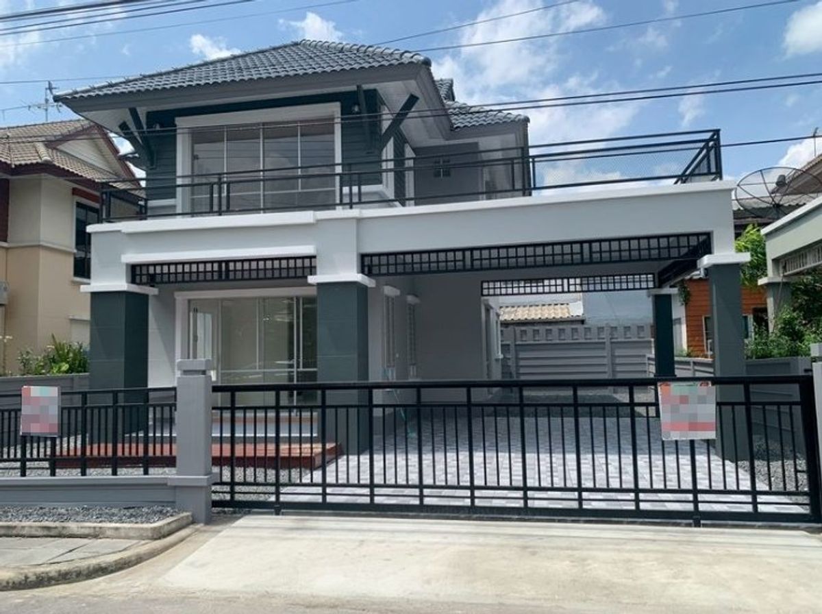 ขายบ้านลาดกระบัง สุวรรณภูมิ : ขายบ้านเดี่ยว 2 ชั้น,เนื้อที่ 52 ตรว.  หมู่บ้านลิฟวิ่ง นารา  รามคำแหง  ถนนเคหะร่มเกล้า 64แขวงคลองสองต้นนุ่น  เขตลาดกระบัง