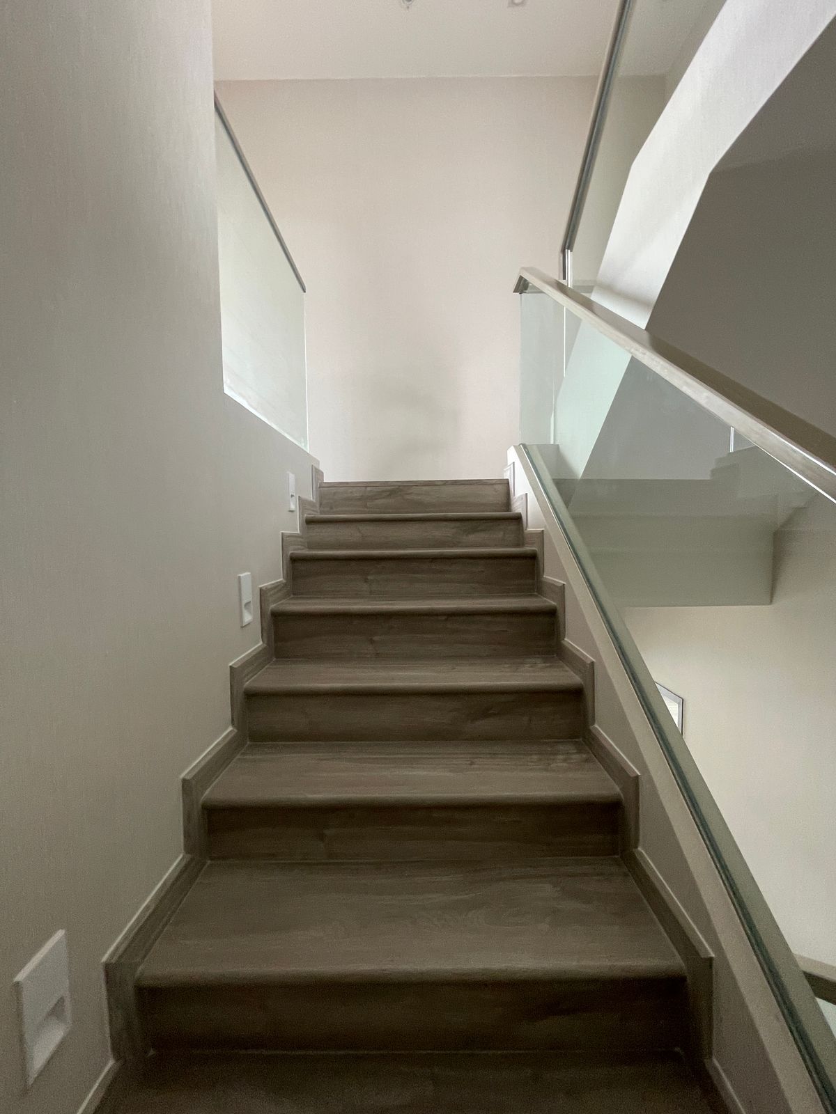 ขายบ้านพระราม 9 เพชรบุรีตัดใหม่ RCA : ขายบ้านAPEX (เอ-เพ็กซ์) อาร์เทล อโศก – พระราม 9 บ้านเดี่ยว 3.5 ชั้น พร้อมสระว่ายน้ำส่วนตัวและลิฟต์ ทำเลทองพระราม 9 ตอบโจทย์ทุกไลฟ์สไตล์ครอบครัวใหญ่ รายล้อมด้วยสิ่งอำนวยความสะดวกครบครัน