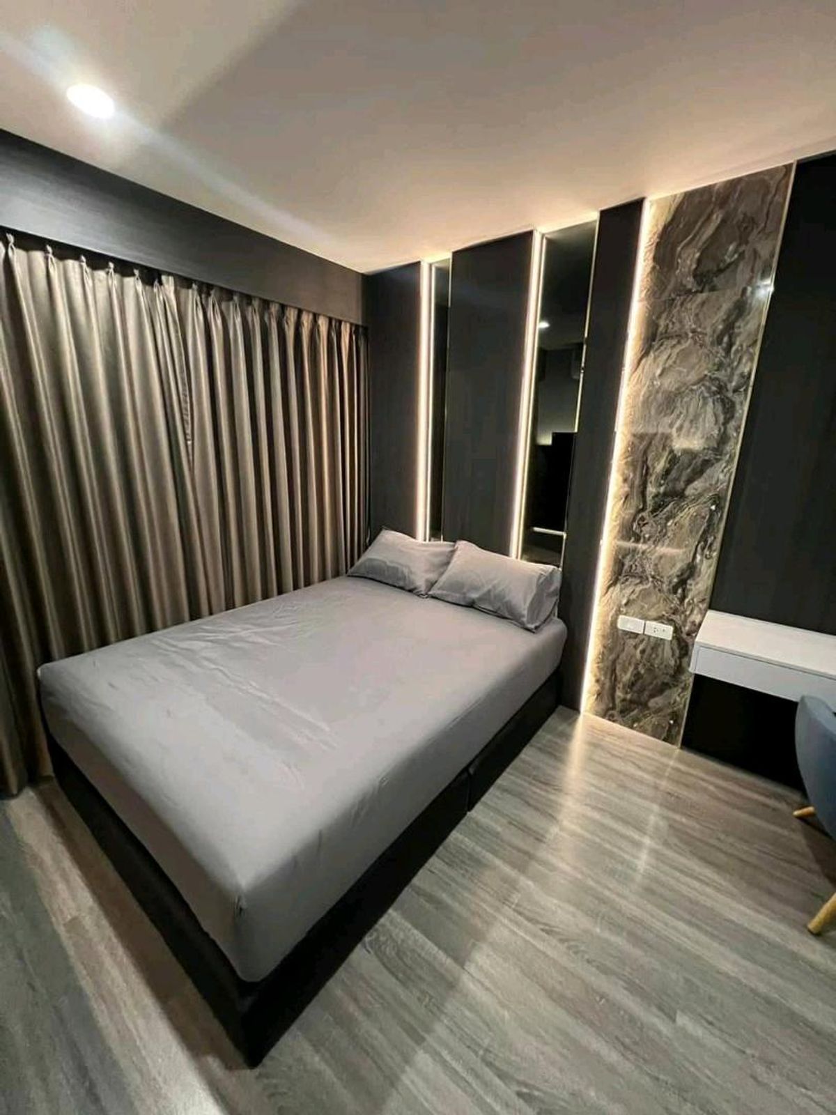 ให้เช่าคอนโดสยาม จุฬา สามย่าน : 📣พร้อมอยู่🔥🔥ห้องสวย โทร.📞098-995-6144 ทัก Luckycondo89