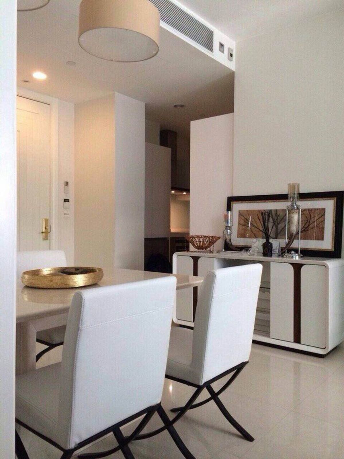 ให้เช่าคอนโดวิทยุ ชิดลม หลังสวน :  Q Langsuan LSIR0144