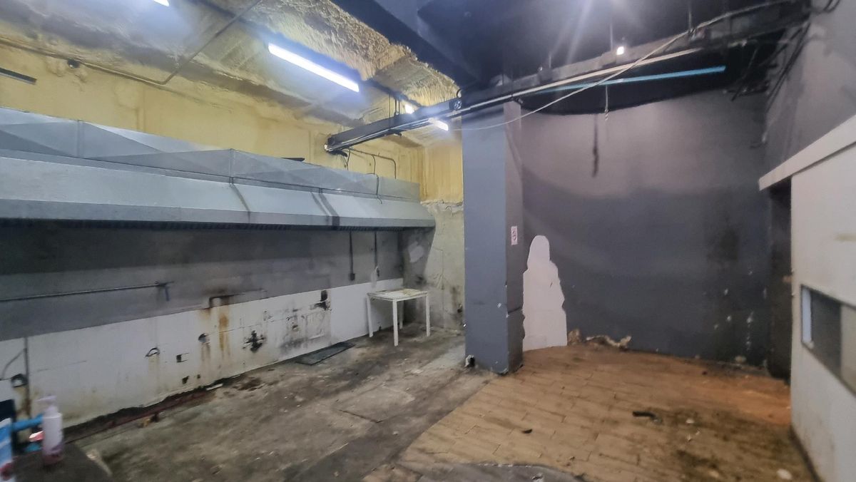 For RentRetail SpaceSukhumvit, Asoke, Thonglor : Retail Space for Rent – ThonglorPrime location with excellent visibility.Ideal for a bar & restaurant, café, showroom, or any legal business