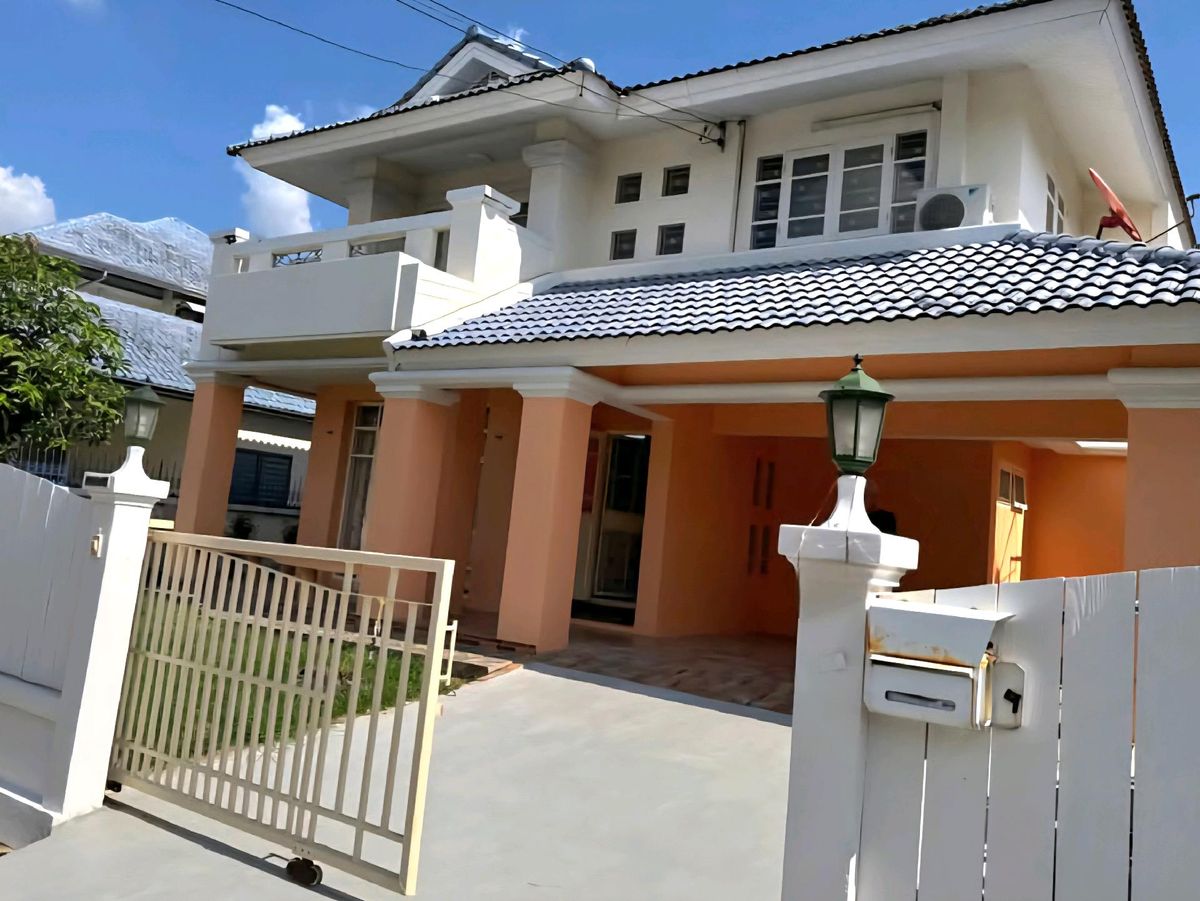 For RentHouseMin Buri, Romklao : 2 storey detached house for rented a new renovation on Ramkhamhaeng Road 164, near Kwan Riam Floating Market