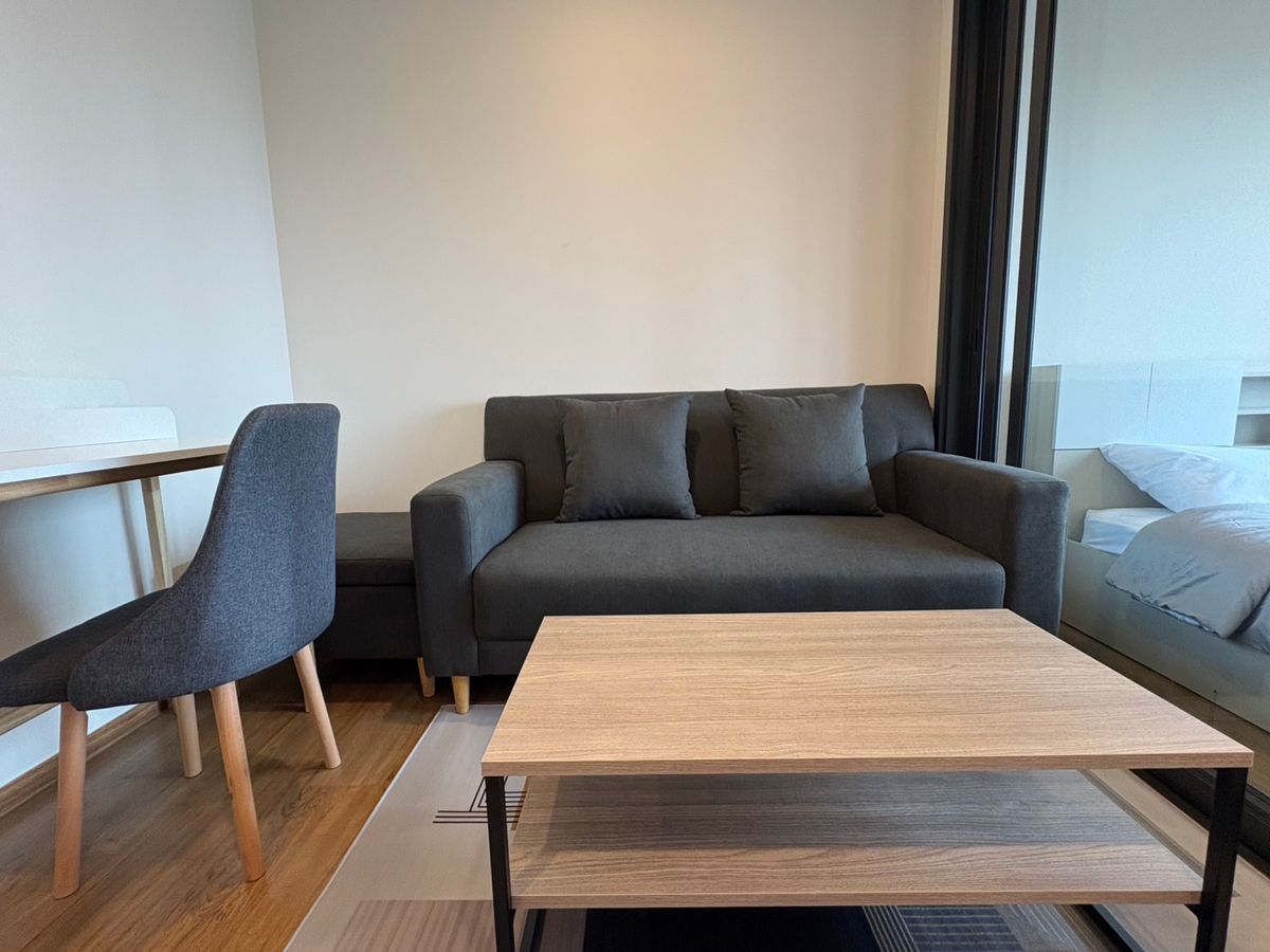 For RentCondoLadprao, Central Ladprao : 🔥 𝗙𝗢𝗥 𝗥𝗘𝗡𝗧! 𝗧𝗵𝗲 𝗟𝗶𝗻𝗲 𝗩𝗶𝗯𝗲 | 𝗣𝗿𝗶𝗺𝗲 𝗟𝗼𝗰𝗮𝘁𝗶𝗼𝗻 𝗮𝘁 𝗛𝗮 𝗬𝗮𝗲𝗸 𝗟𝗮𝘁 𝗣𝗵𝗿𝗮𝗼 | 𝗙𝘂𝗹𝗹𝘆 𝗙𝘂𝗿𝗻𝗶𝘀𝗵𝗲𝗱 & 𝗥𝗲𝗮𝗱𝘆 𝘁𝗼 𝗠𝗼𝘃𝗲 𝗜𝗻!