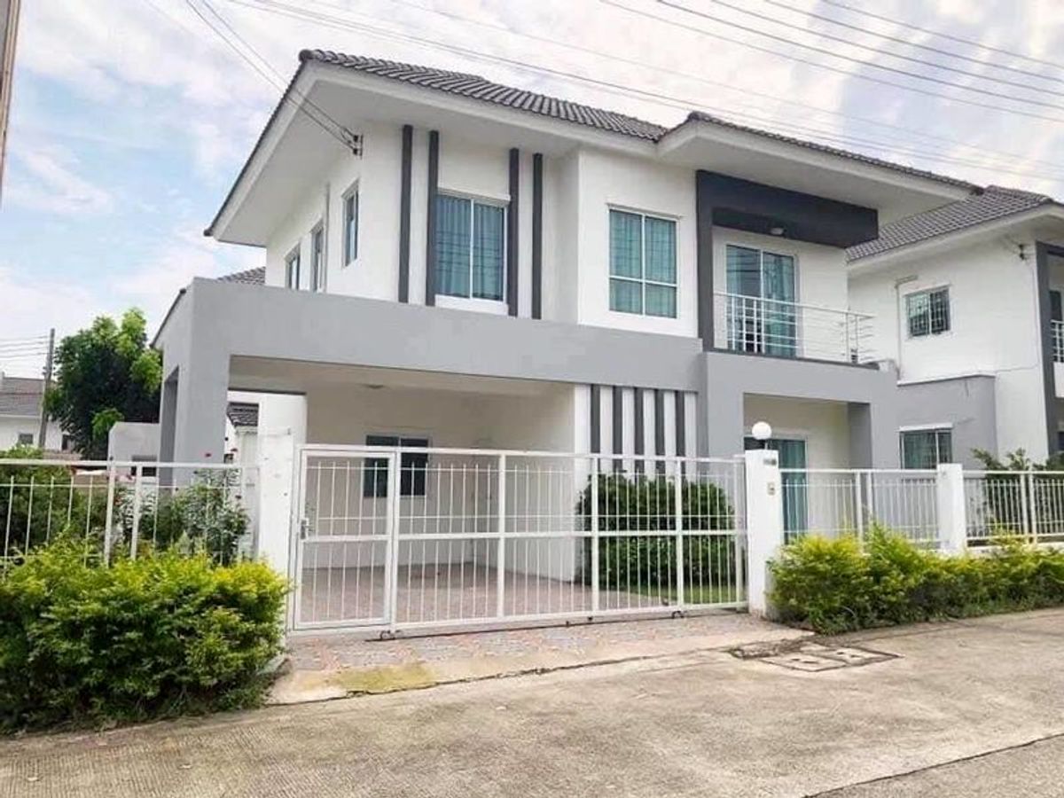 ให้เช่าบ้านพัทยา บางแสน ชลบุรี สัตหีบ : ให้เช่าบ้านเดี่ยวศรีราชา หลังใหญ่ หมู่บ้านแลนซีโอ คริป ศรีราชา บ่อวิน ชลบุรี 