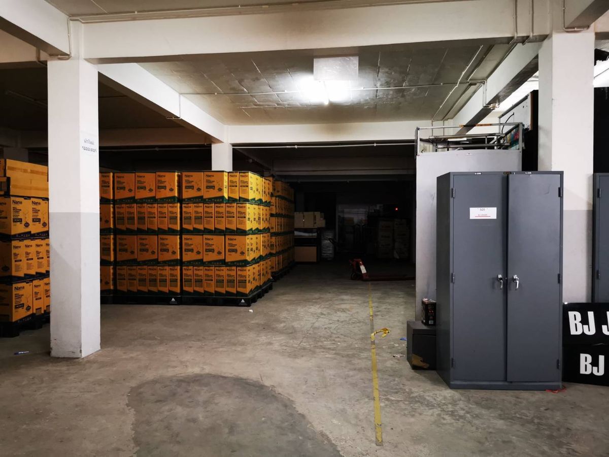 ขายโรงงานอ่อนนุช อุดมสุข : ขายโกดังพร้อมอาคารสำนักงาน ติดถนนอ่อนนุช 49 โอกาสดีสำหรับนักลงทุน!