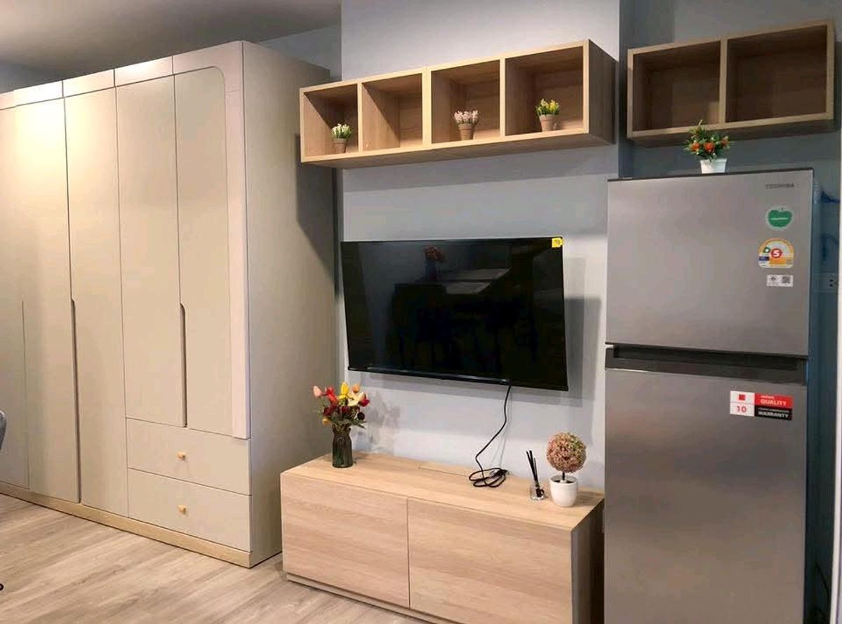 ให้เช่าคอนโดบางนา แบริ่ง ลาซาล : 🌃 คอนโด รีเจ้นท์ โฮม บางนา 🌆 ( BTS บางนา )
For Rent - Regent Home Bangna